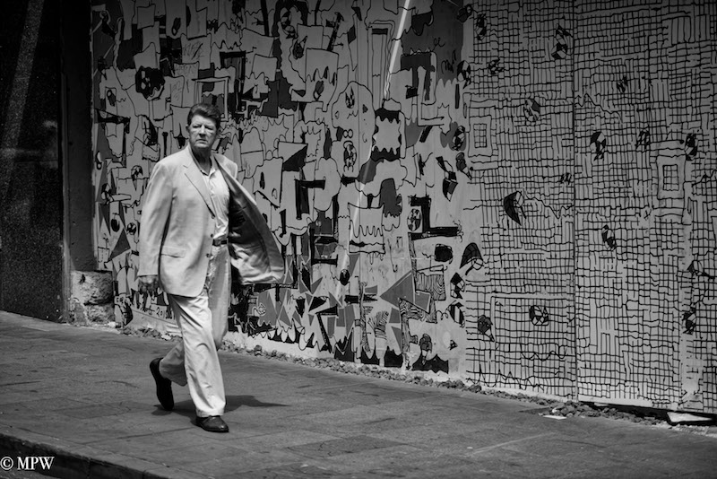 Mike Wheelton photo storyteller. The largest collection of colour, black and white street photography. Taken in and around Queen Street, Auckland city, New Zealand.